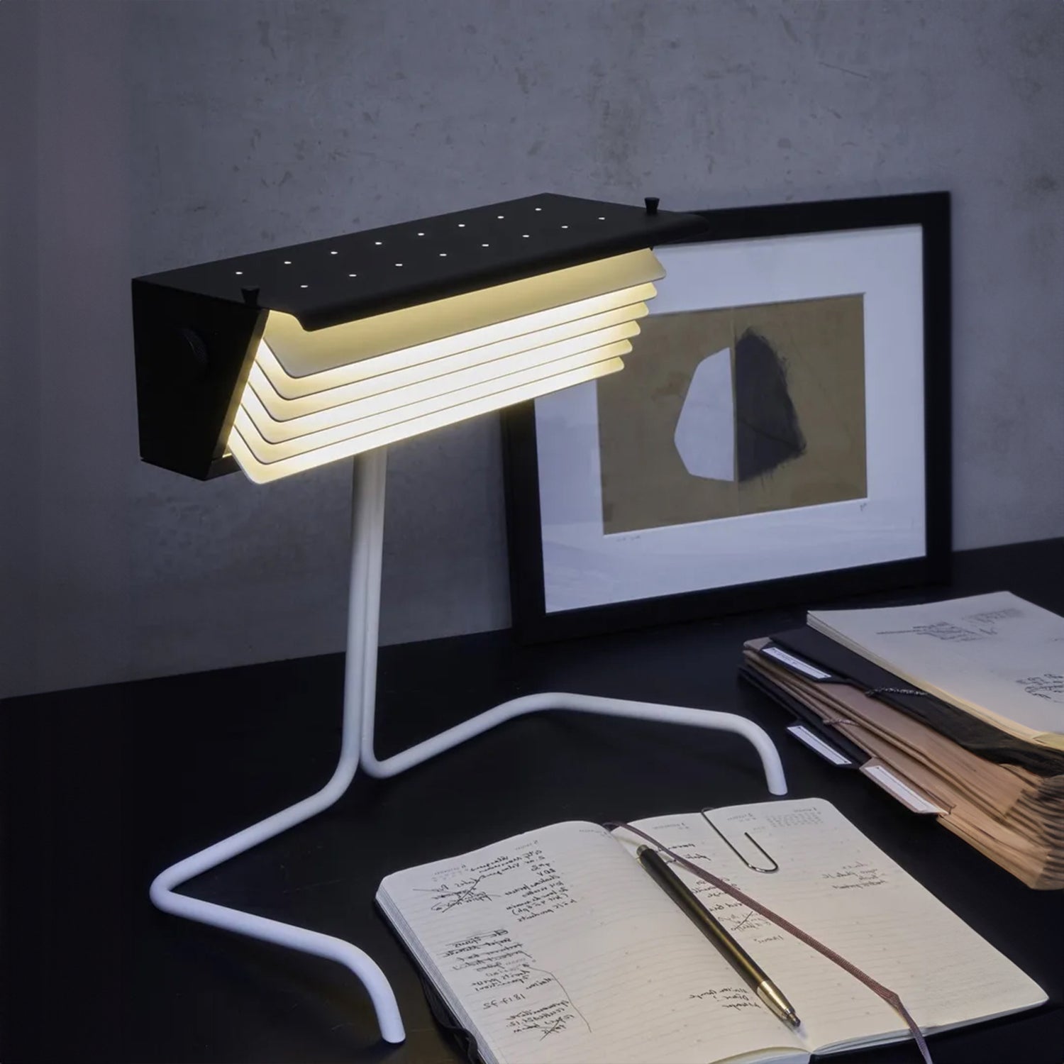 BINY Table Lamp