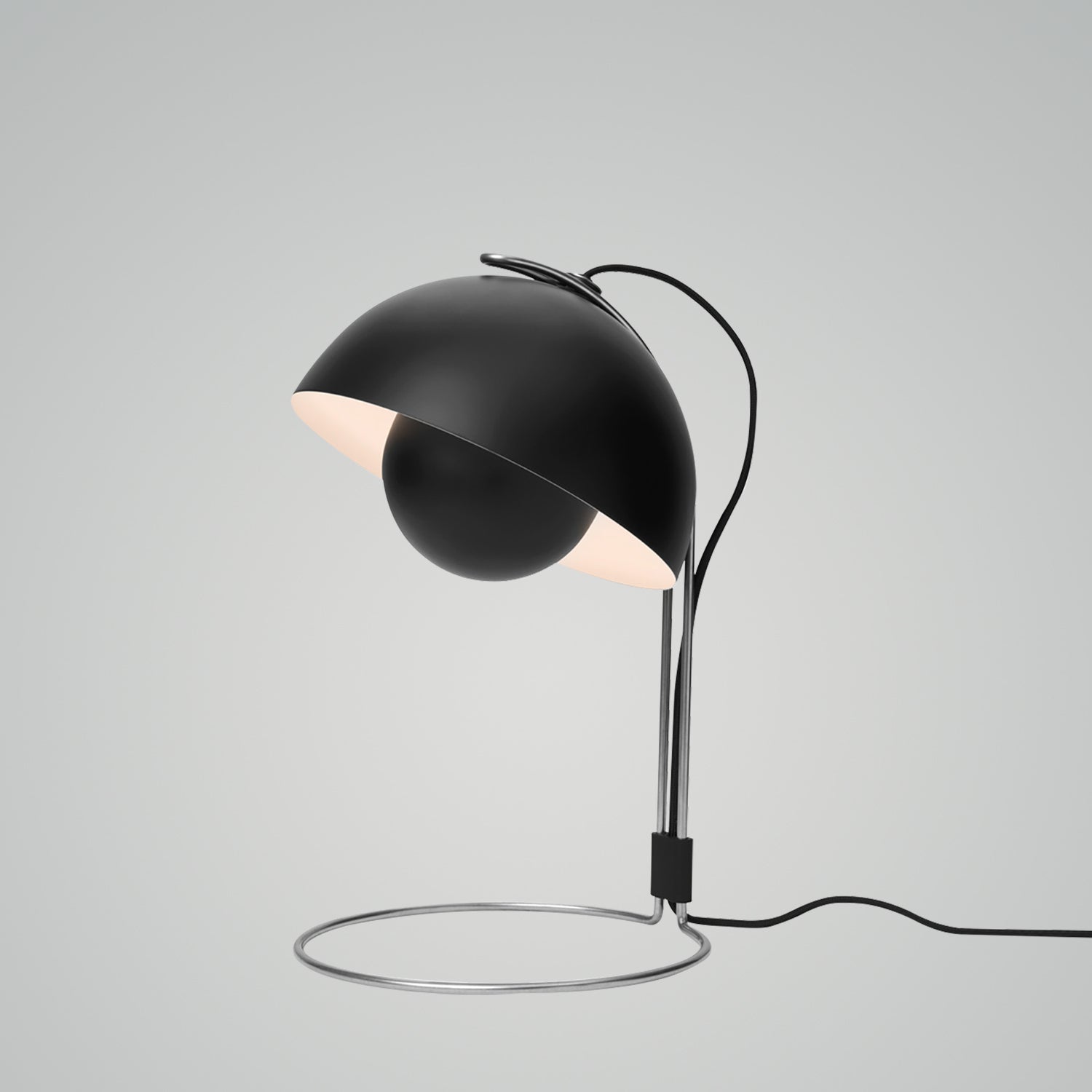 Flowerpot VP4 Table Lamp