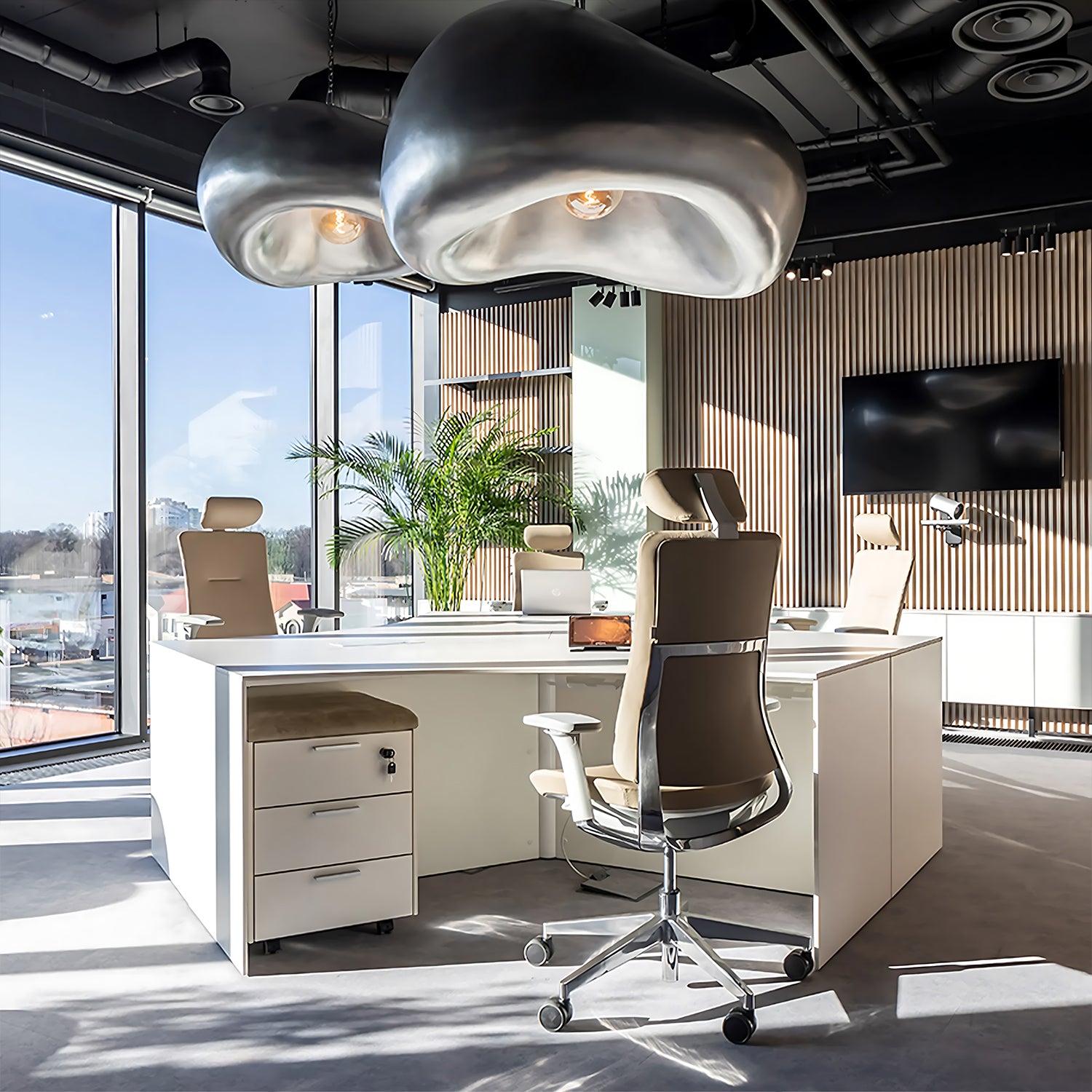 Khmara Metal Pendant Light