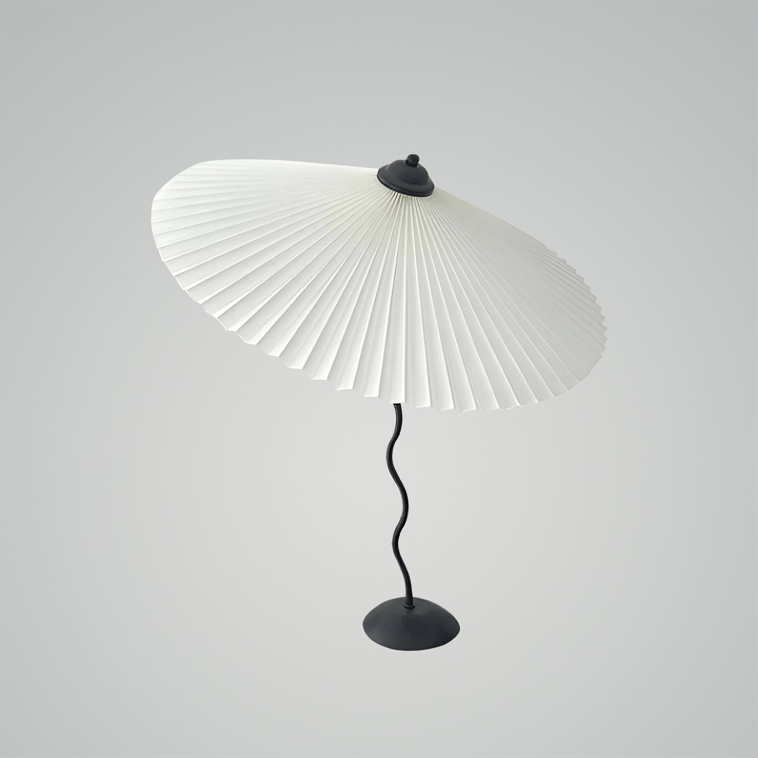 Pleated Hat Table Lamp