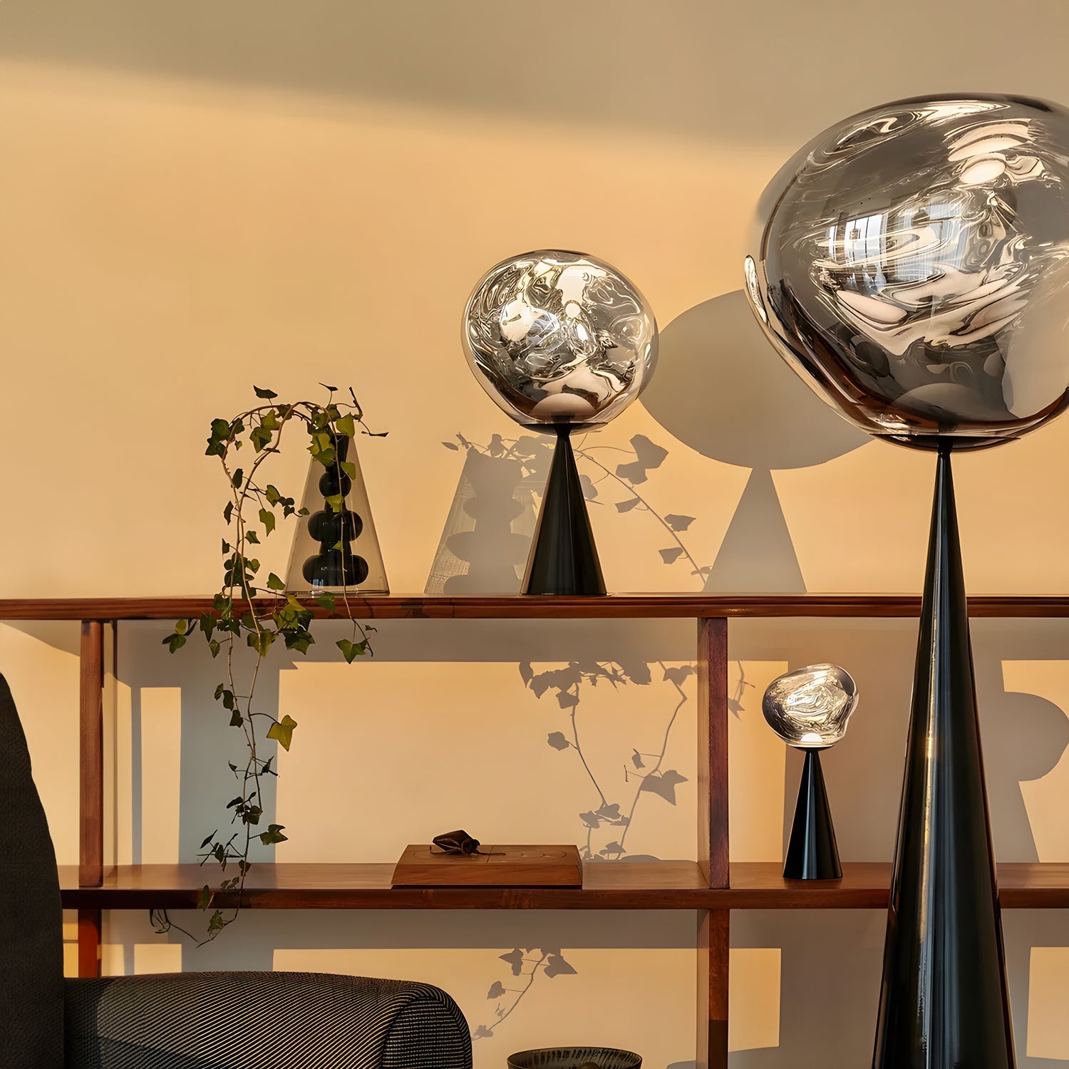 MELT CONE FAT Floor Lamp