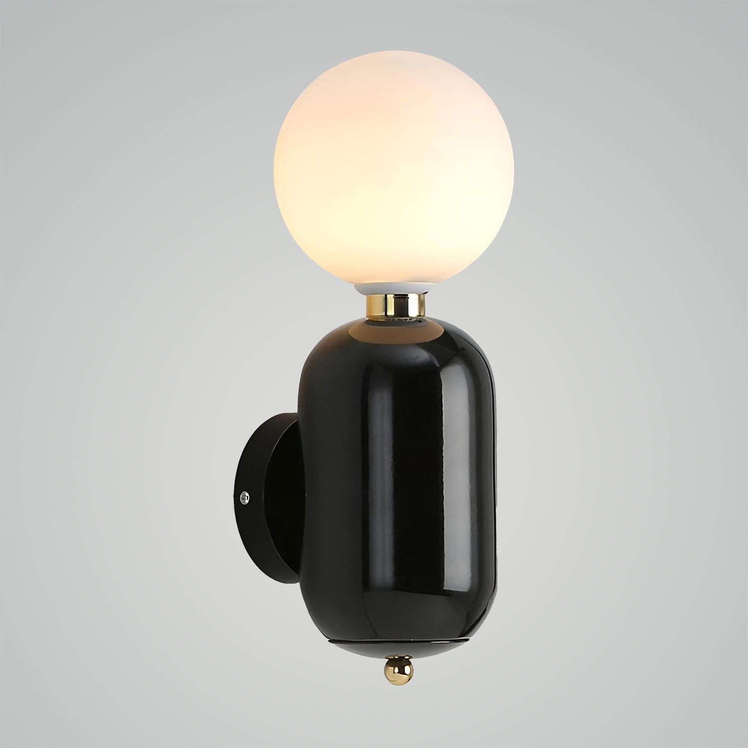 Kade Wall Light