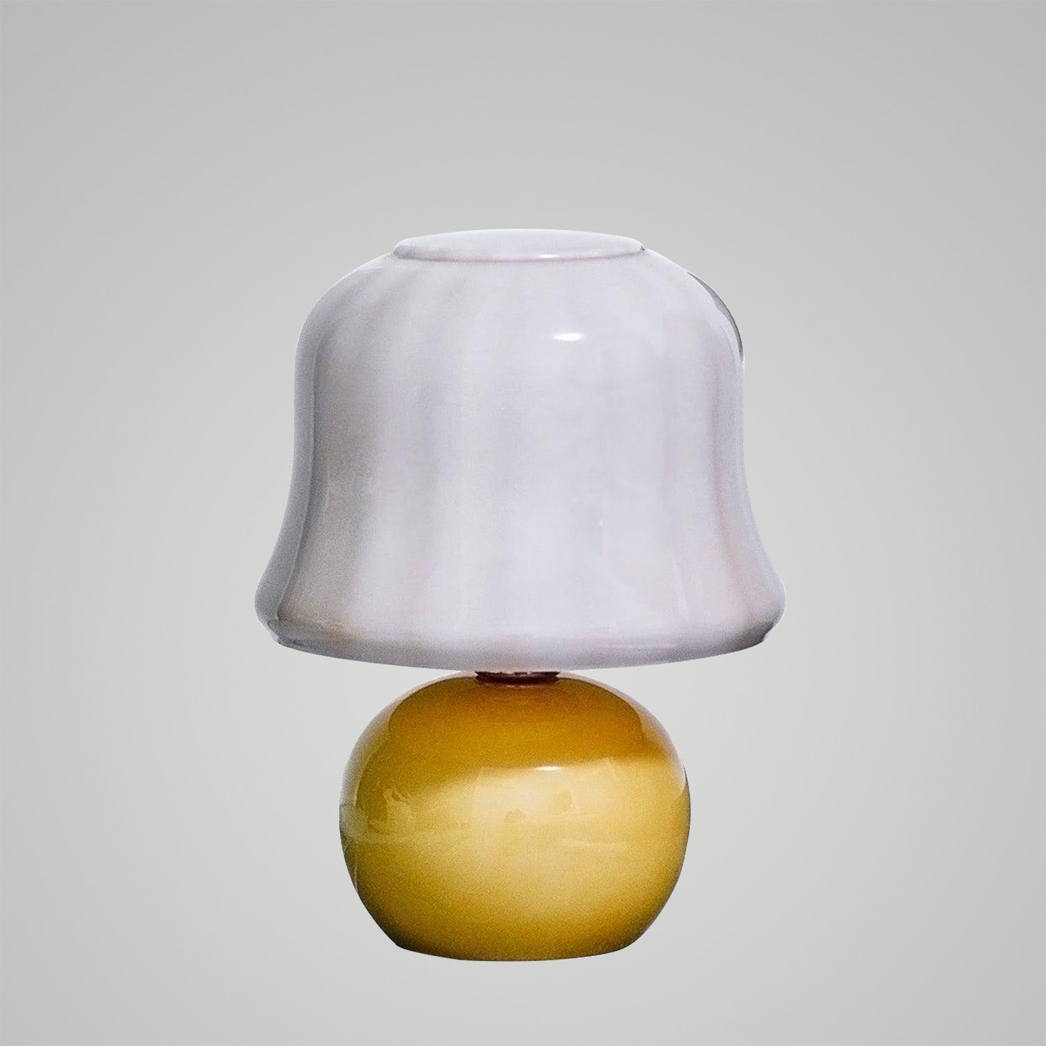 Creamy Mushroom Table Lamp