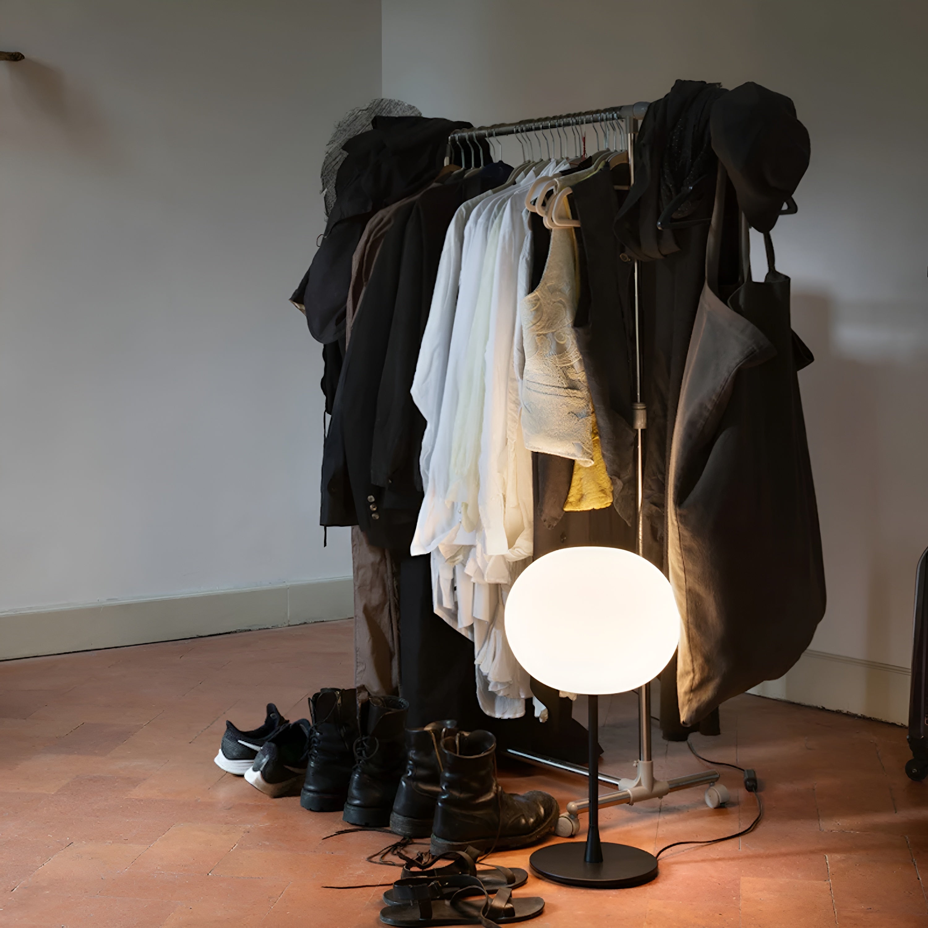 Glo-Ball Table Lamp