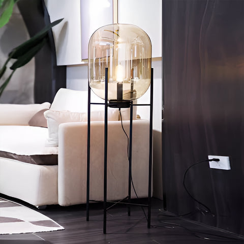 ODA Floor Lamp