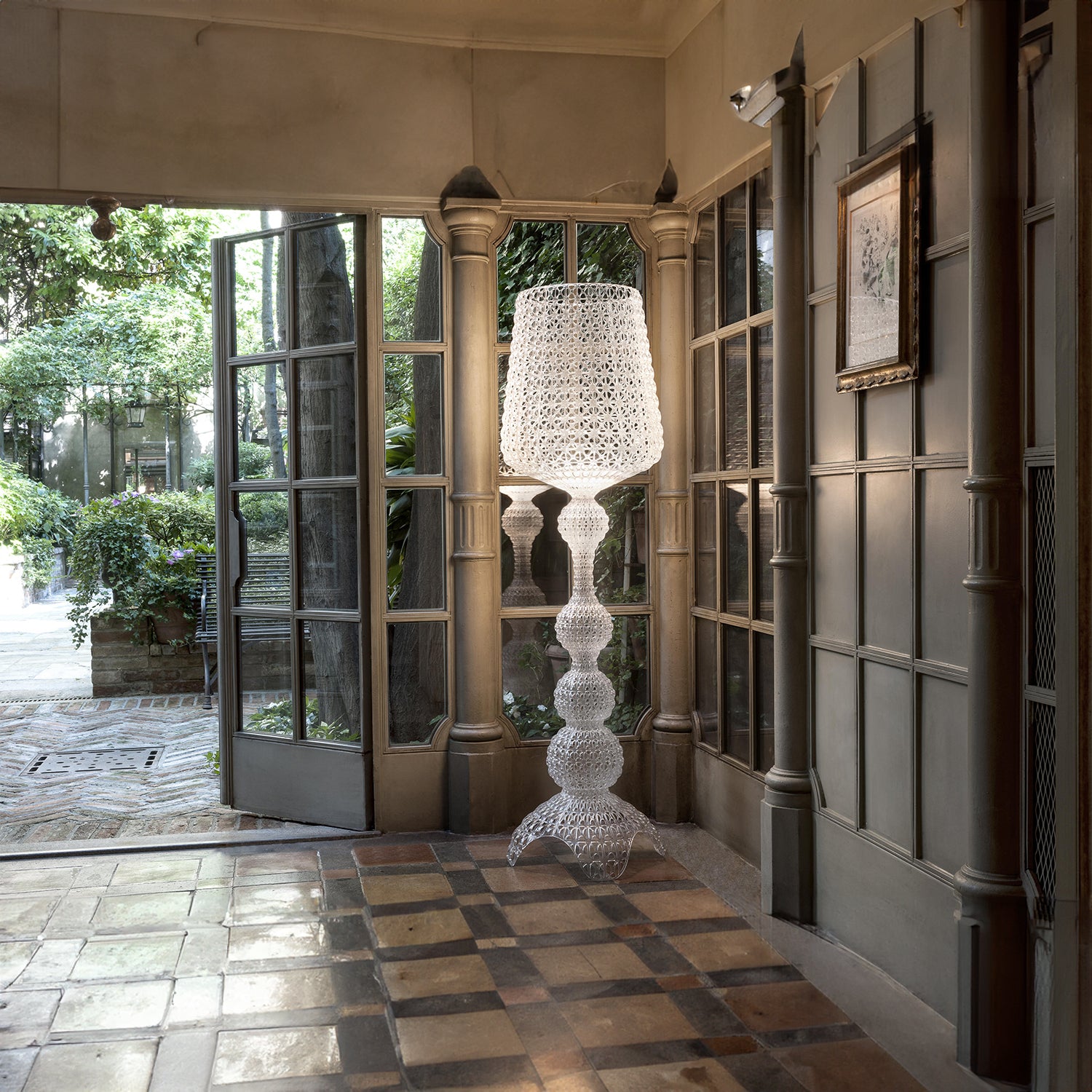 Kabuki Floor Lamp