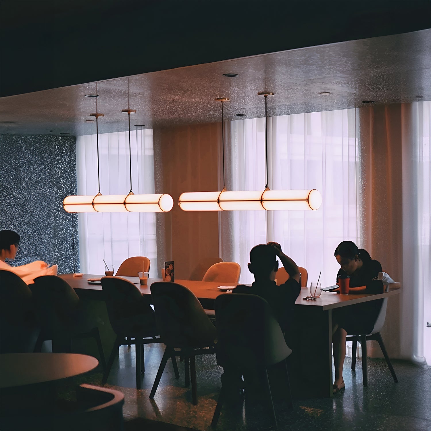 Endless Straight Pendant Light
