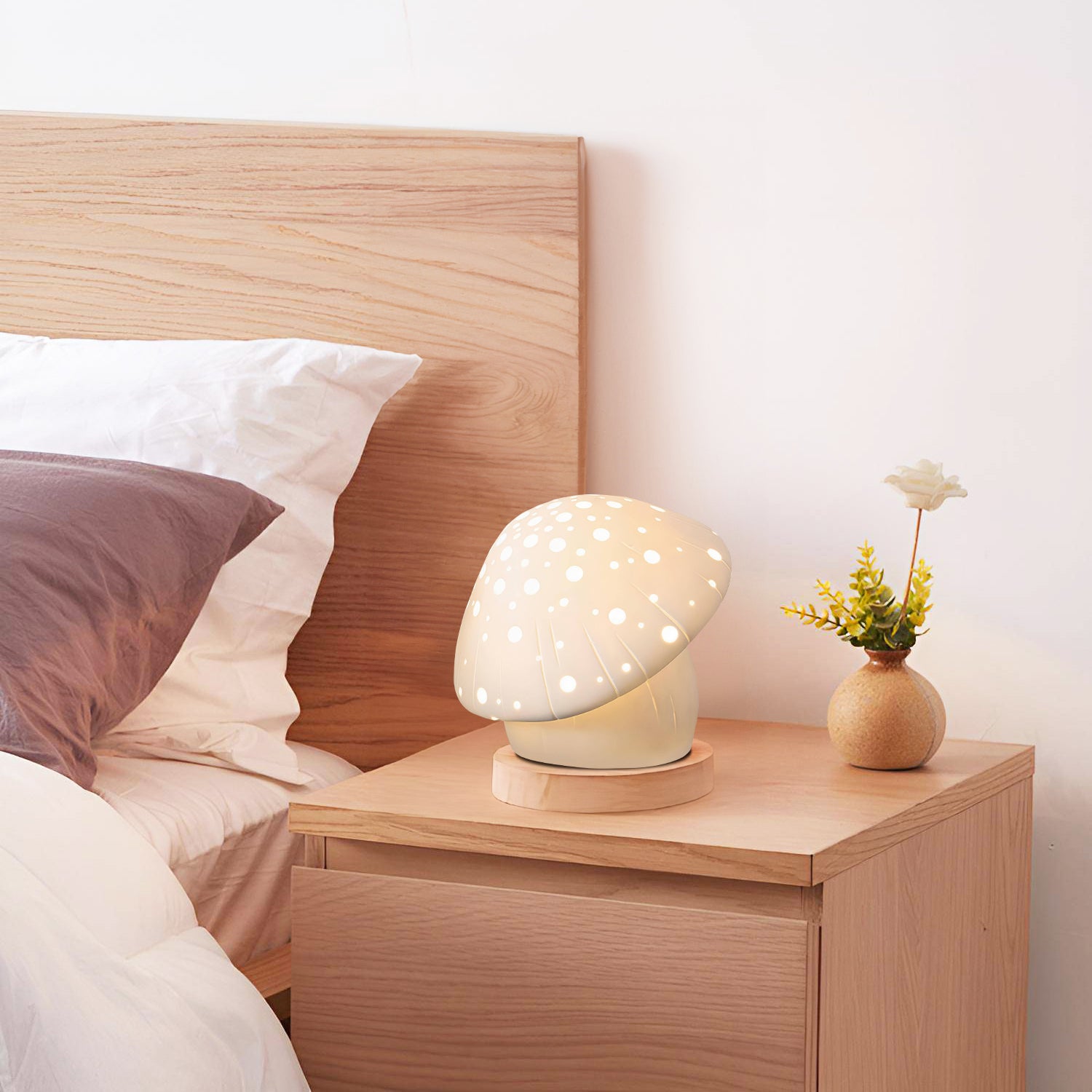 Fungo White Table Lamp