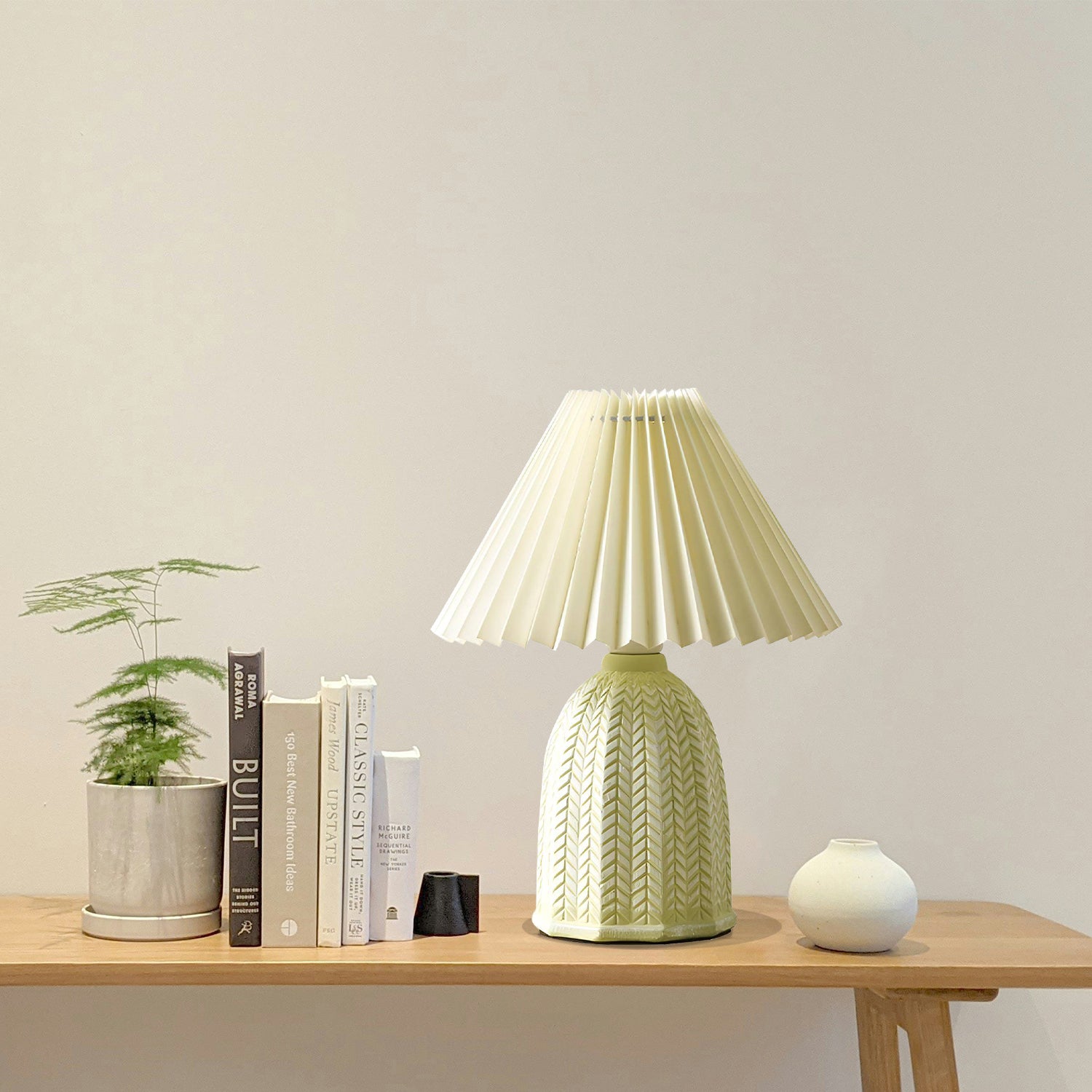 Vintage Pleated Table Lamp
