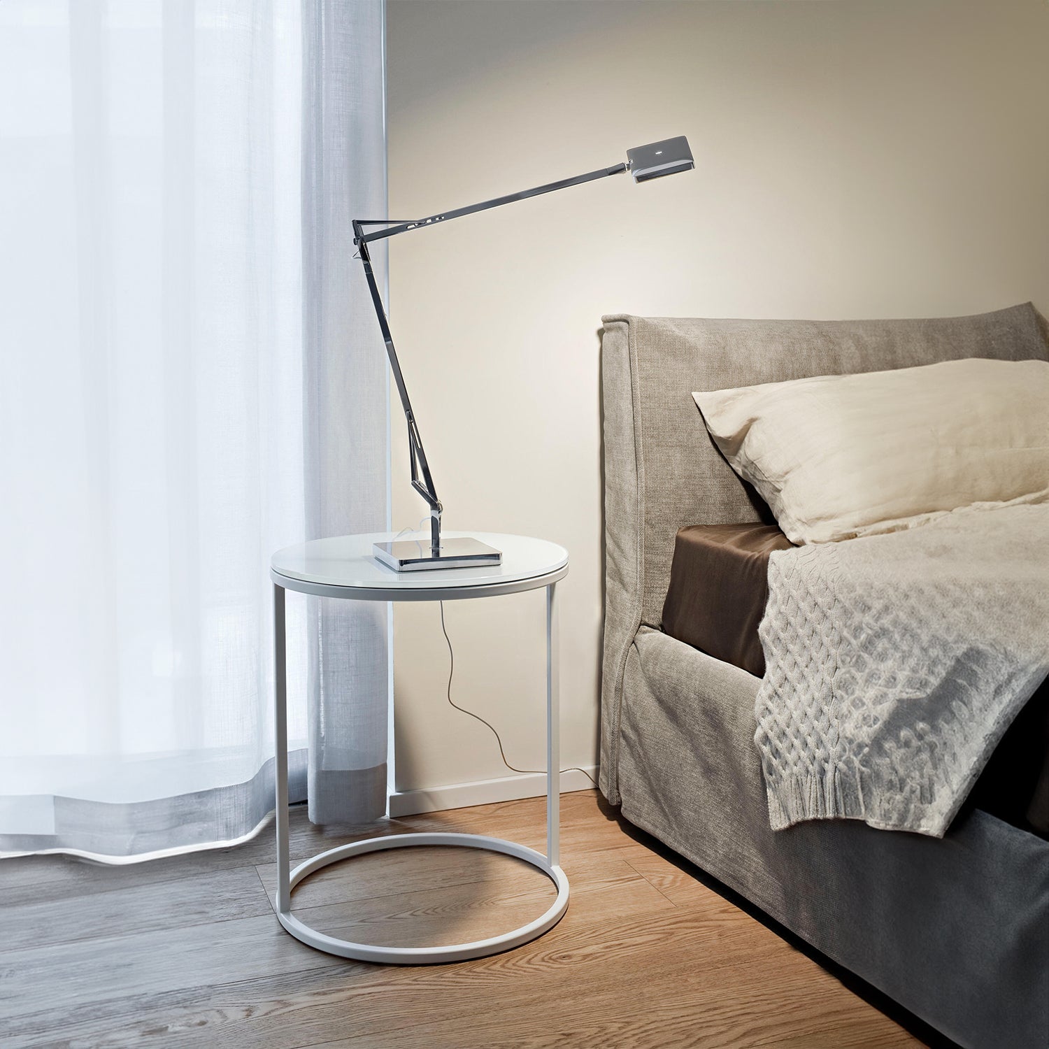 Edge Table Lamp