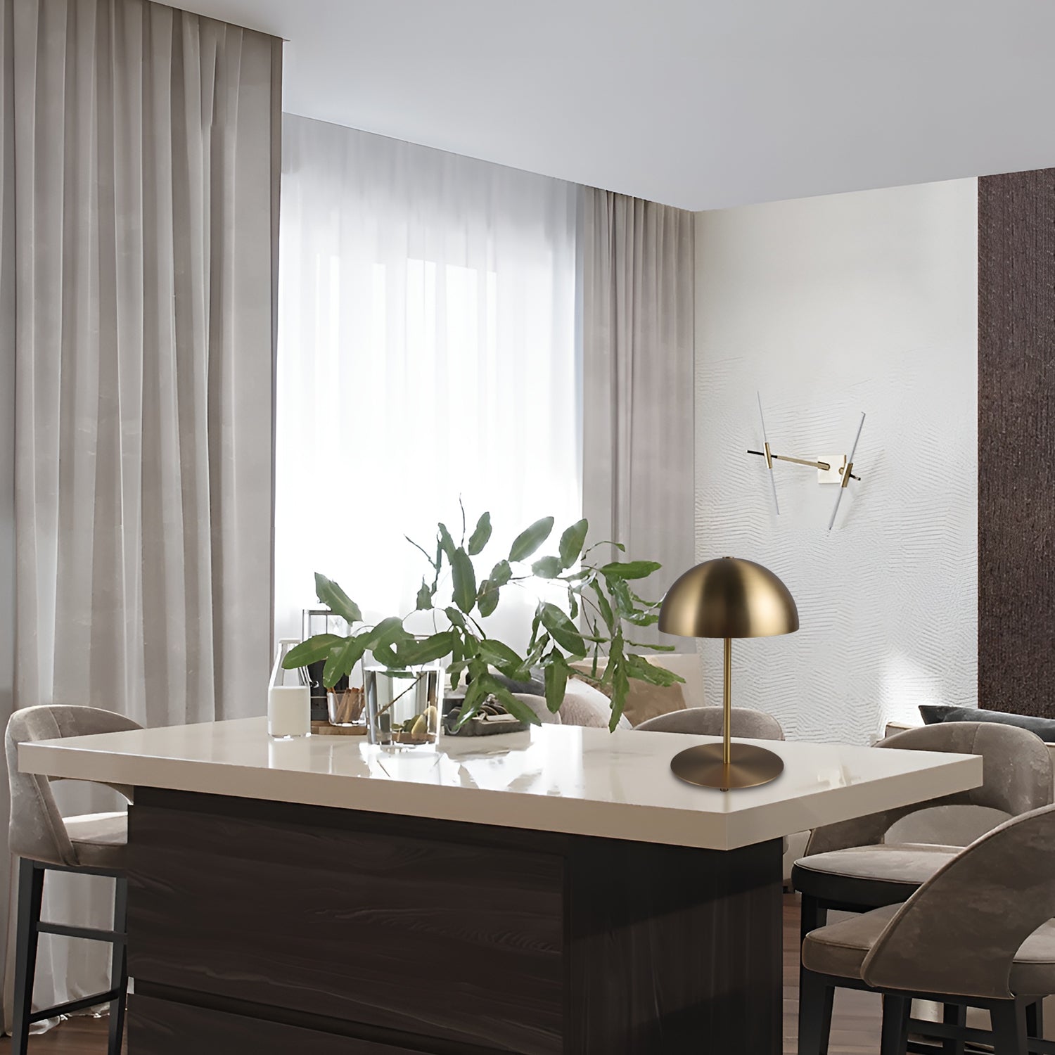 Saima Table Lamp