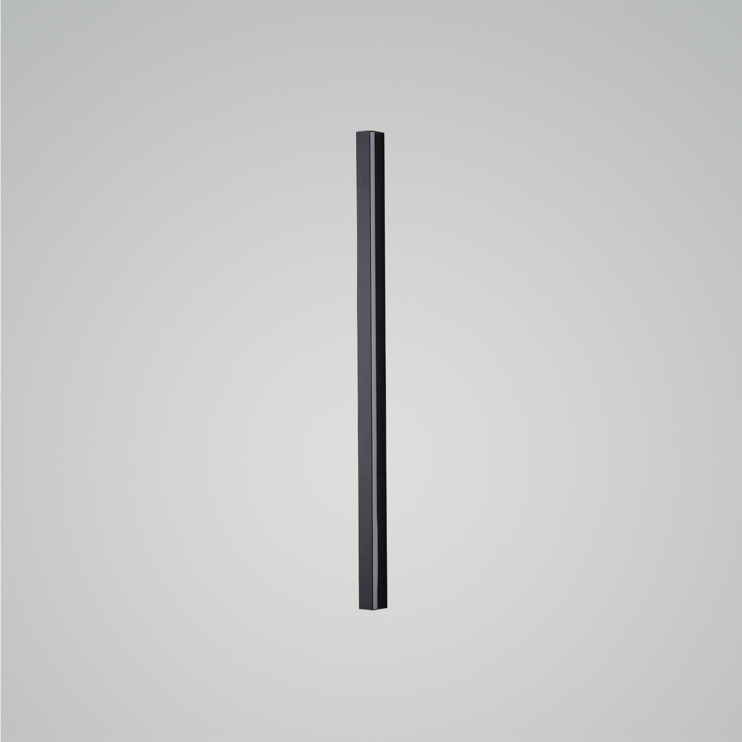 Tratto Wall Light