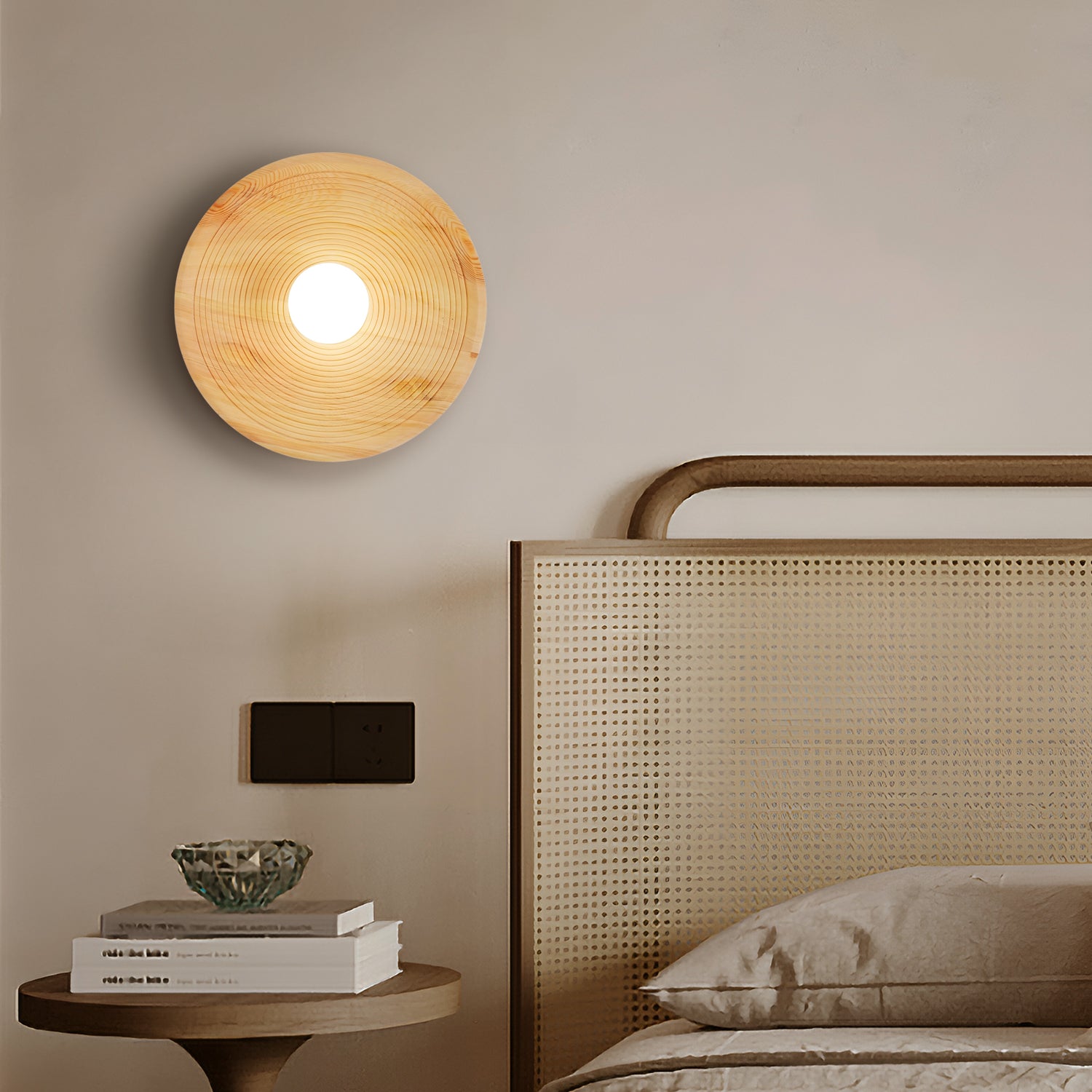 Centric Wall Lamp